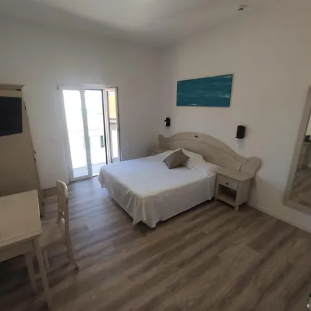 Hotel Week End Porto Santo Stefano (Grosseto)