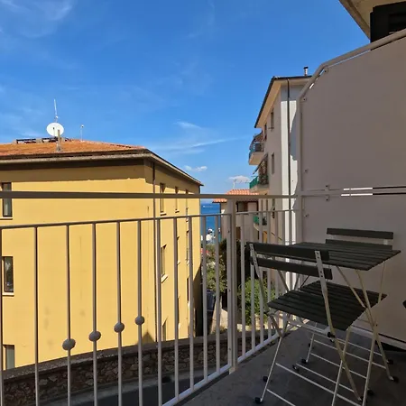 Week End Ξενοδοχείο 3*